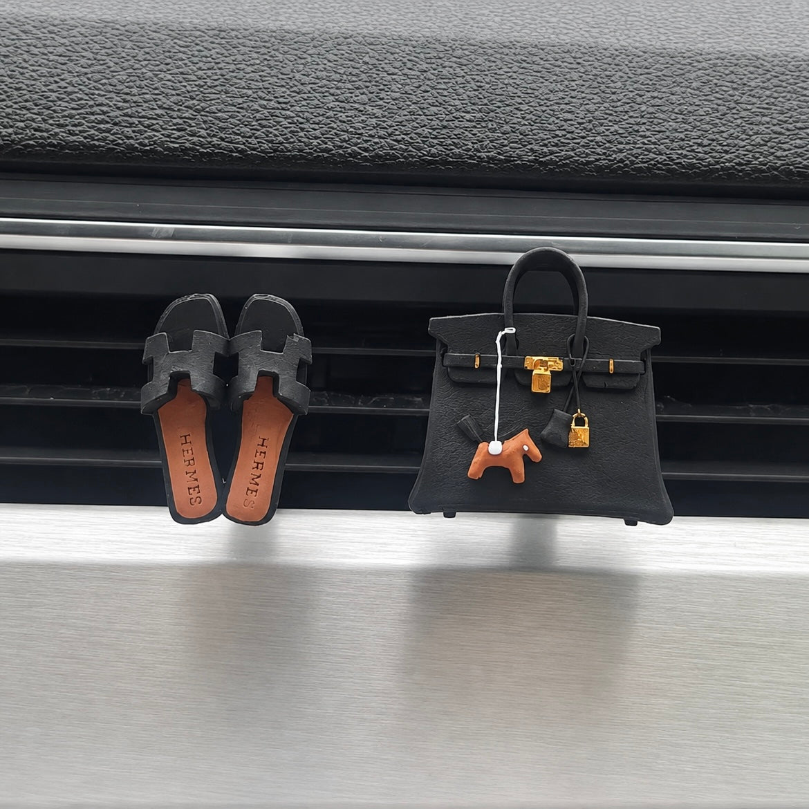 Luxe Car Accessory Set, black